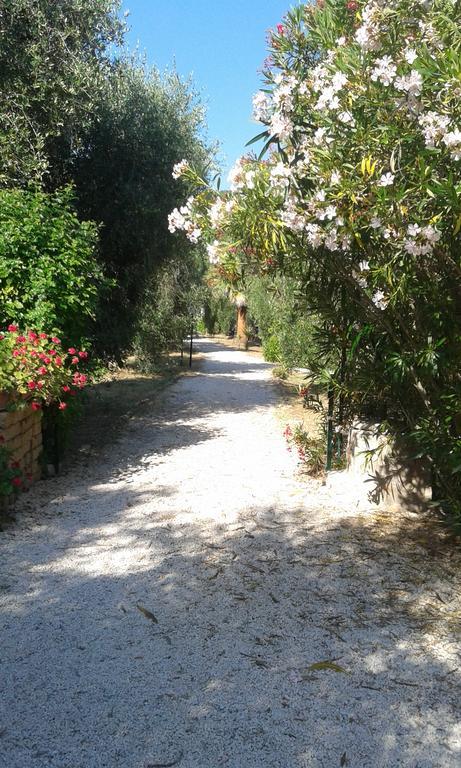 Casa Masseria Le Ville Peschici Ngoại thất bức ảnh